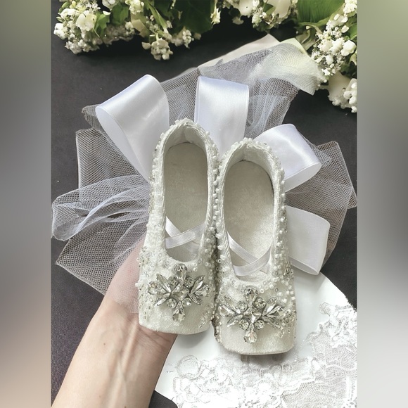 Handmade decorative velvet pointe shoes. Ballet shoes. Velvet Ballets. Pointe. - Picture 5 of 5